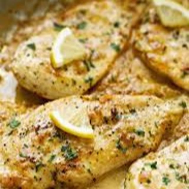 Peito De Frango Ao Alho.